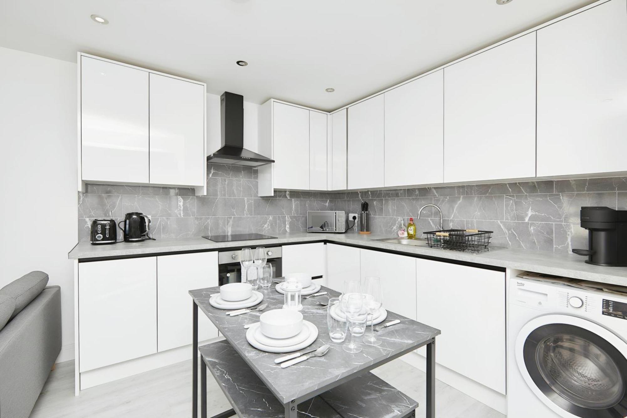 Modern Home In Derby City Centre - Free Gated Parking Eksteriør bilde