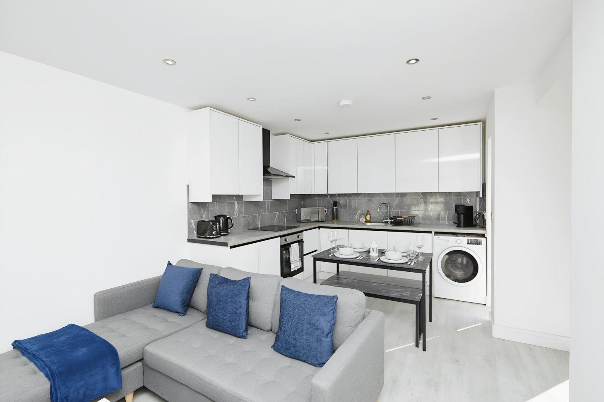 Modern Home In Derby City Centre - Free Gated Parking Eksteriør bilde